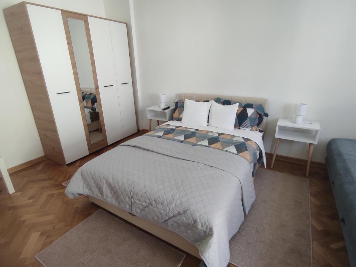 Apartman Nicolas Belgrade Luaran gambar